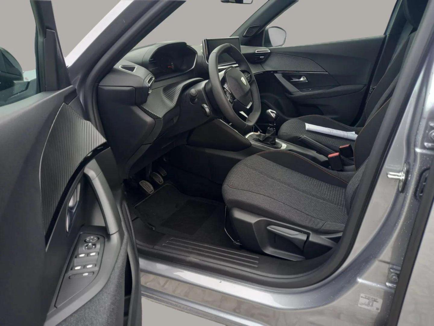 Peugeot 2008 1.2 100 cv Style