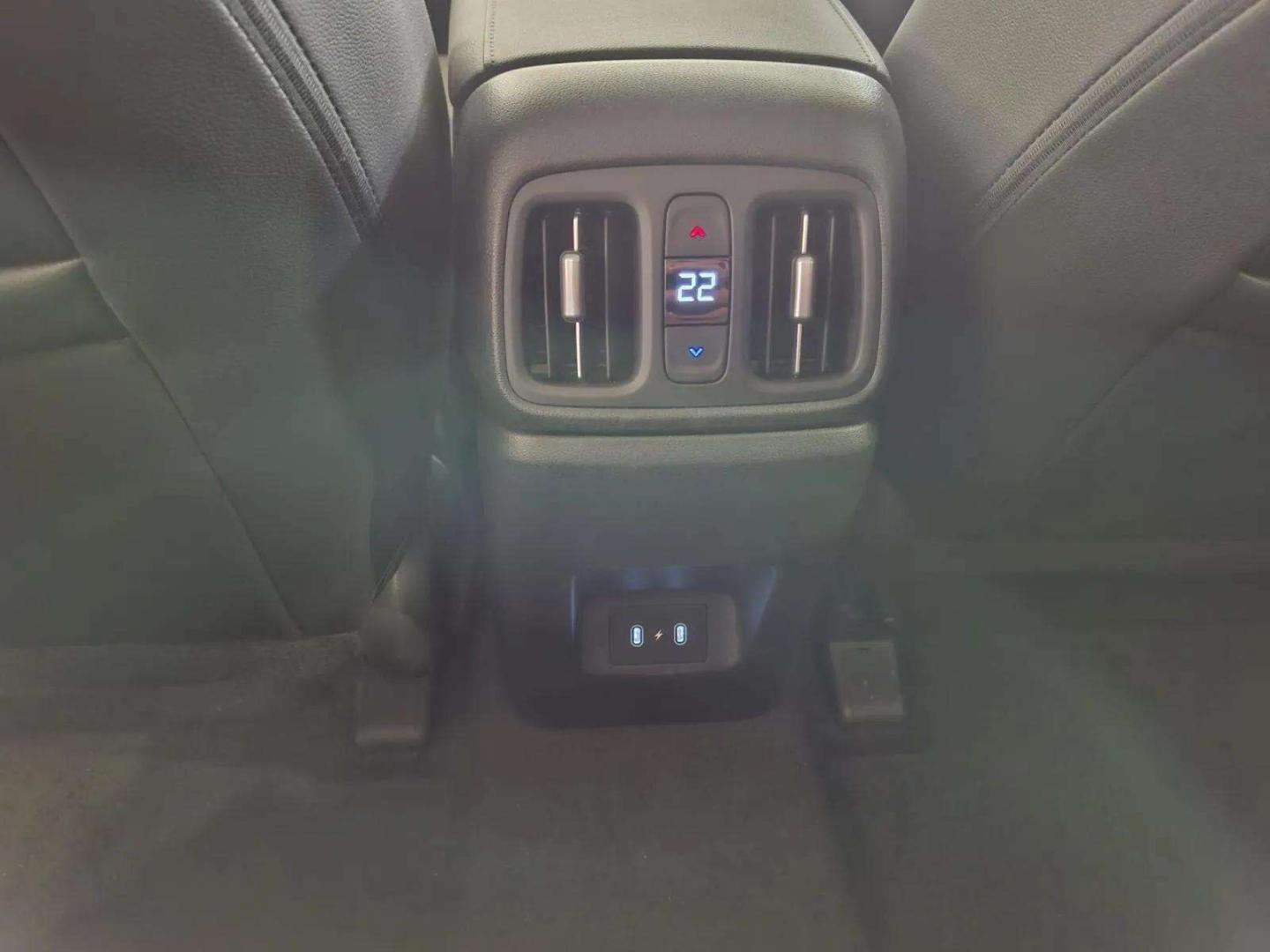 Hyundai Tucson PHEV 1.6 TGDI AT e-Vanguard + TT MY25