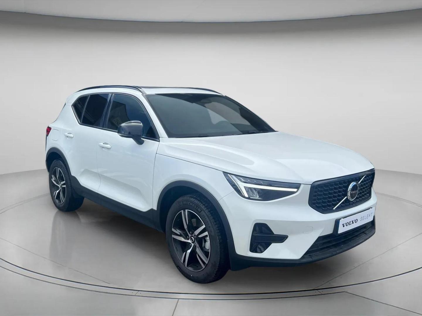 Volvo XC40 B3 163cv Plus Dark Auto