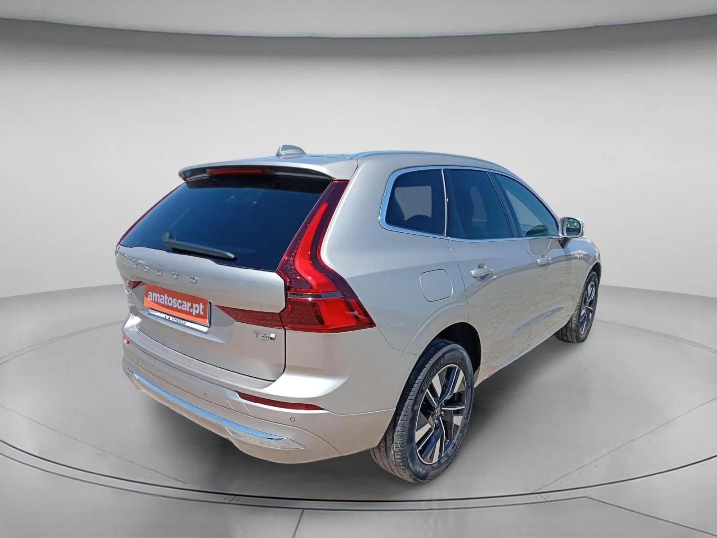 Volvo XC60 2.0 T6 350 AWD PHEV Plus Bright Auto