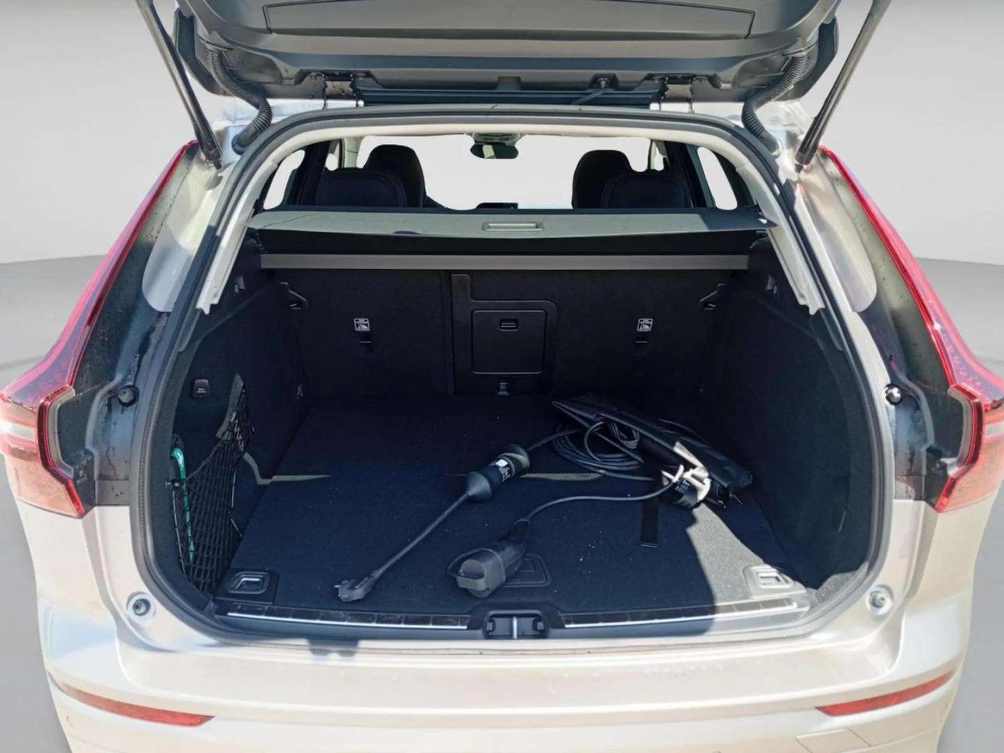 Volvo XC60 2.0 T6 350 AWD PHEV Plus Bright Auto
