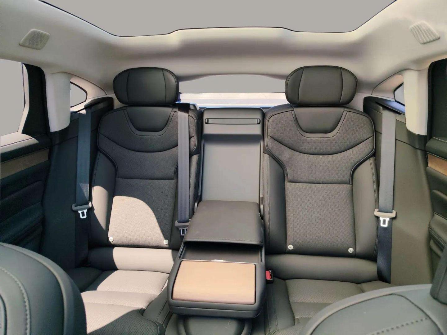 Volvo ES90 Single Motor Ultra RWD 333cv