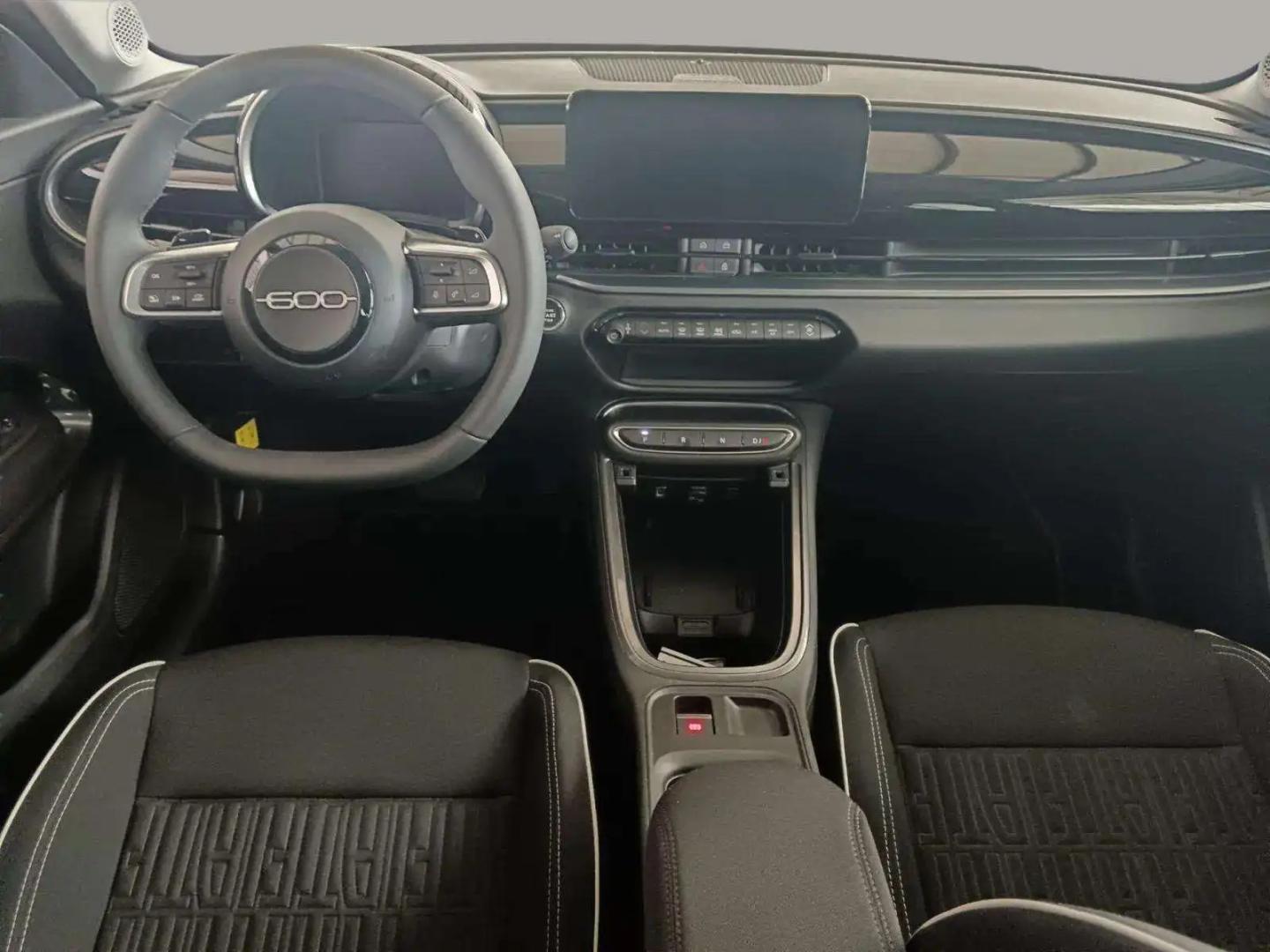 Fiat 600 600 Hybrid 1.2 145cv DCT POP