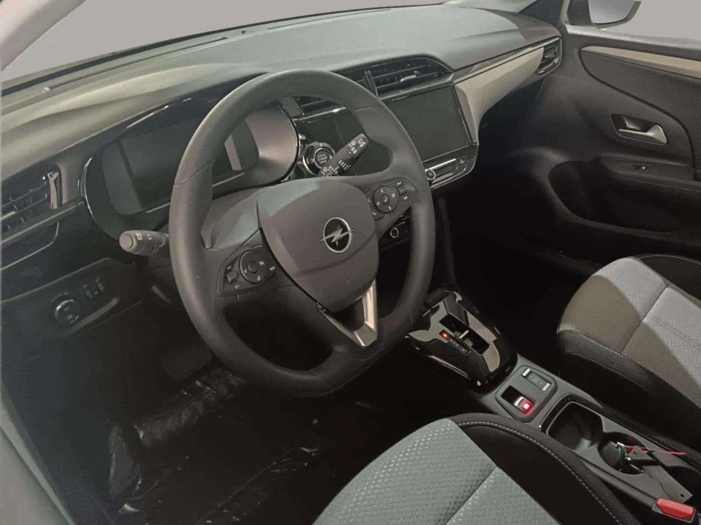 Opel Corsa Edition 100 kW Bateria 50 kW