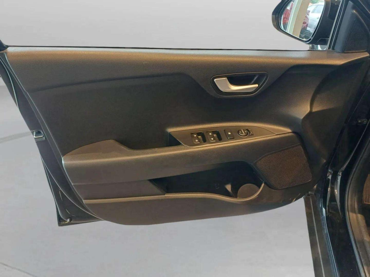Kia Stonic 1.2 CVVT ISG DYNAMIC