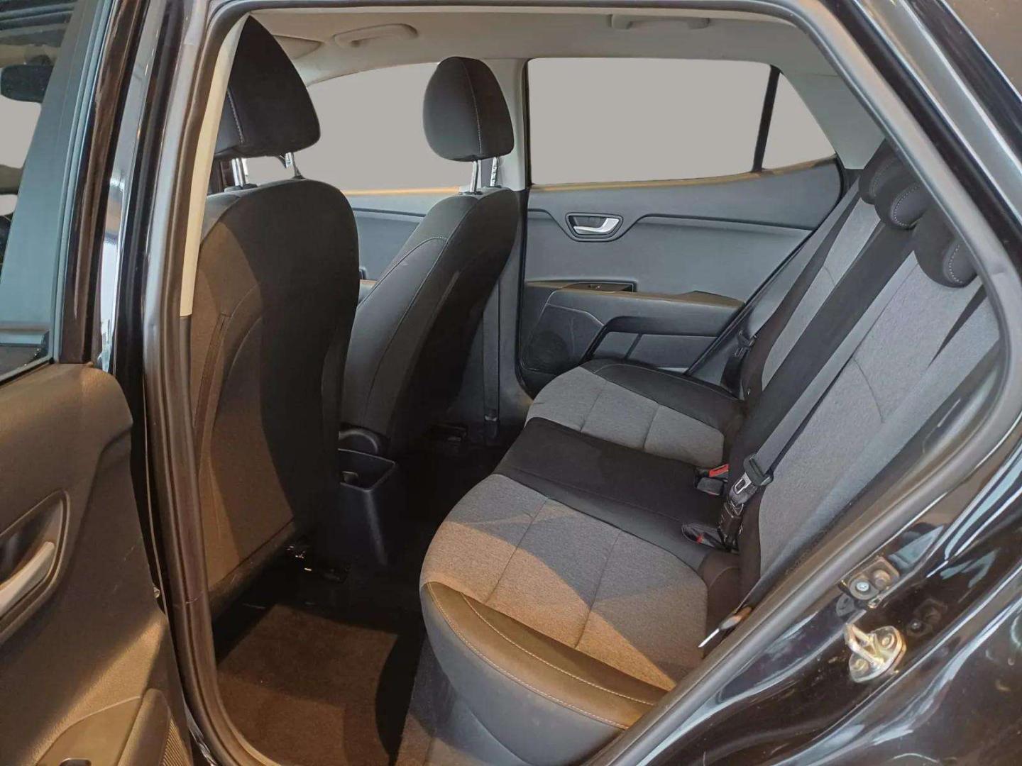 Kia Stonic 1.2 CVVT ISG DYNAMIC