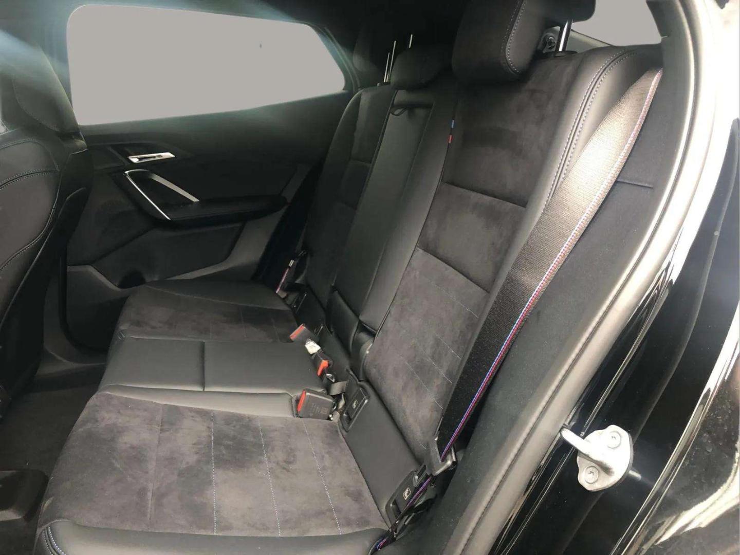 BMW iX2 eDrive20