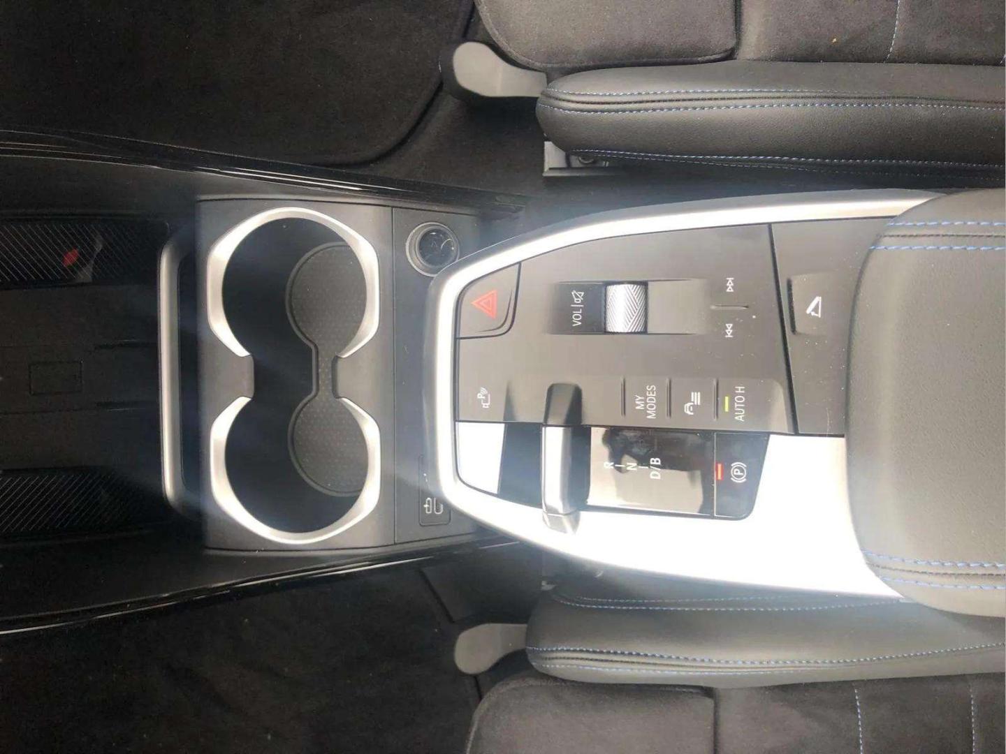 BMW iX2 eDrive20