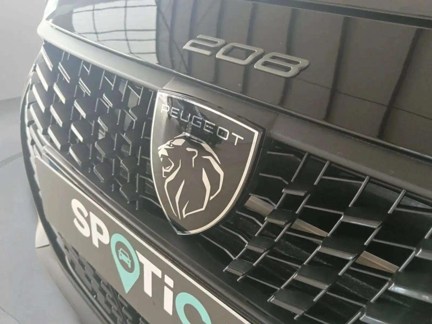 Peugeot e-208 Style Elétrico 136 cv (100 kW) - Bateria 50 kW