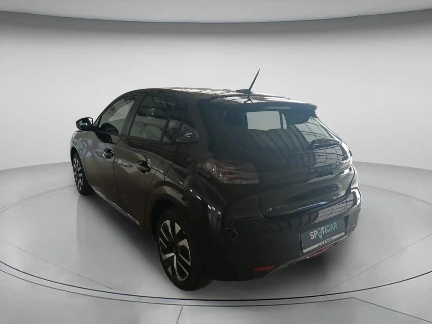 Peugeot e-208 Style Elétrico 136 cv (100 kW) - Bateria 50 kW