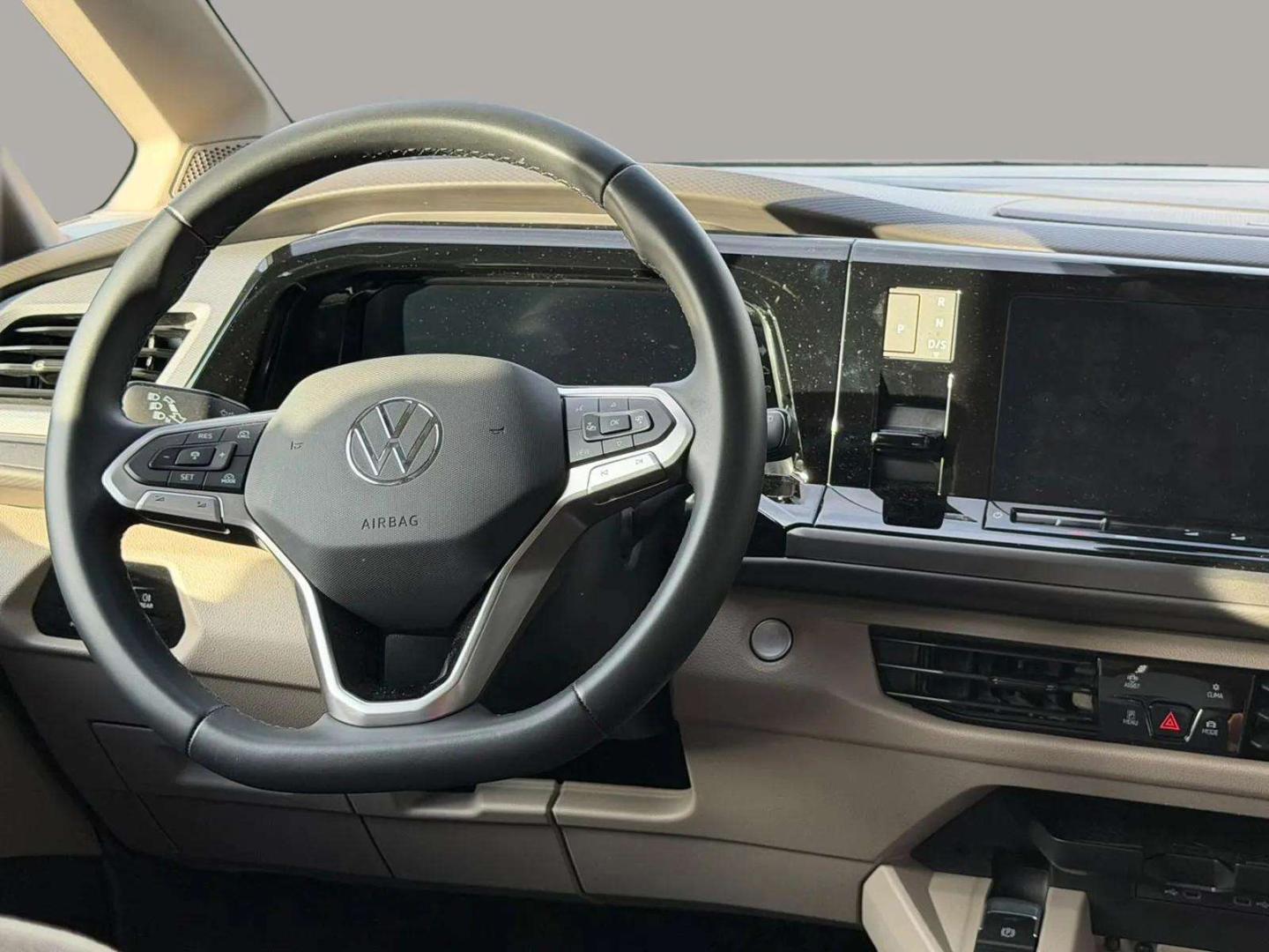 Volkswagen Multivan 1.5TSI PHEV Trend DSG