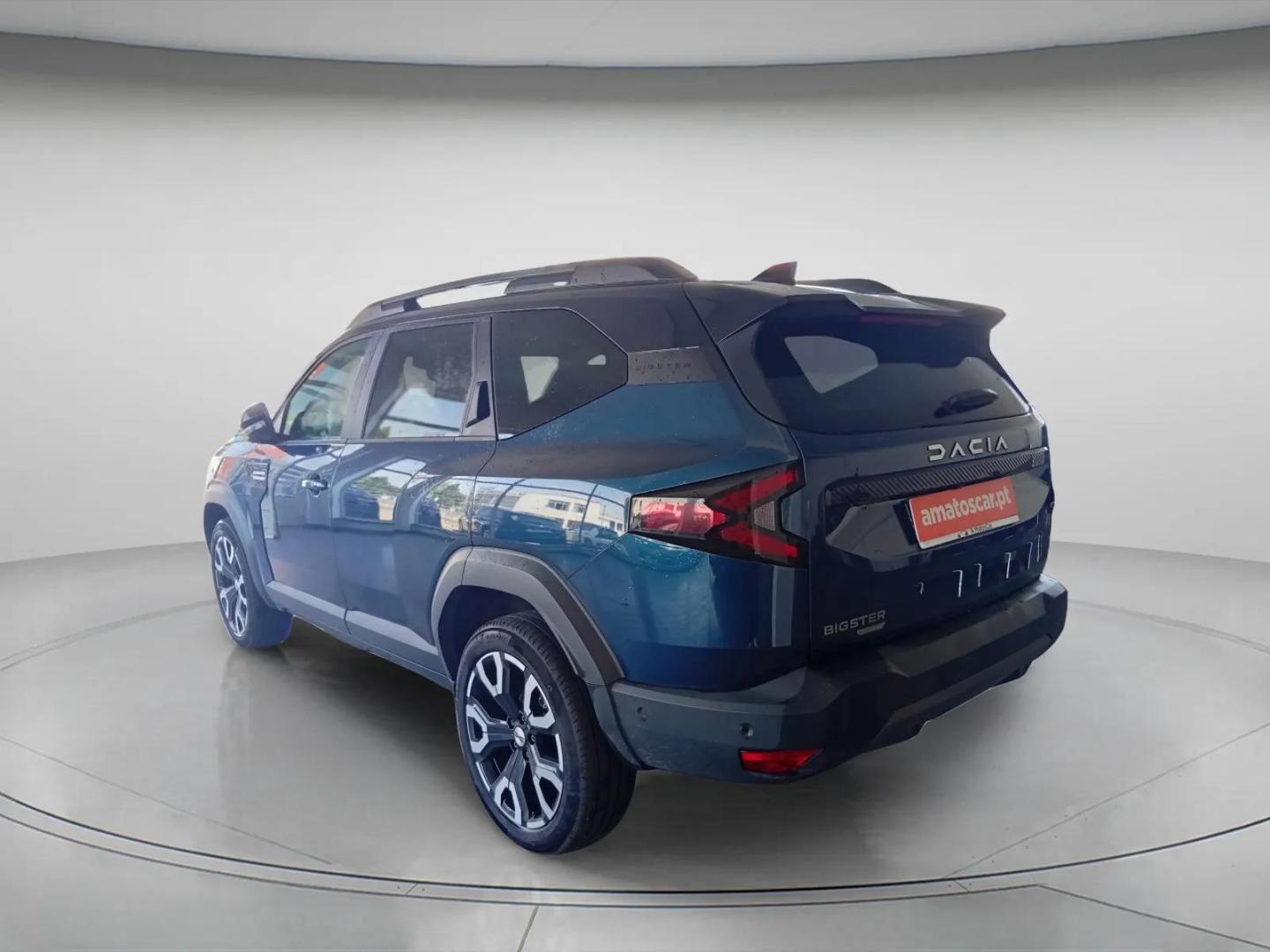 Dacia BIGSTER HYBRID 155 Journey