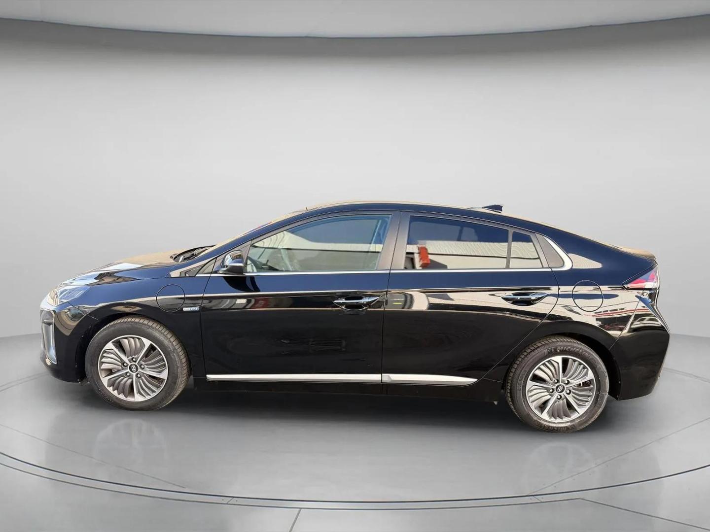 Hyundai IONIQ HEV 1.6 GDi 6DCT MY20