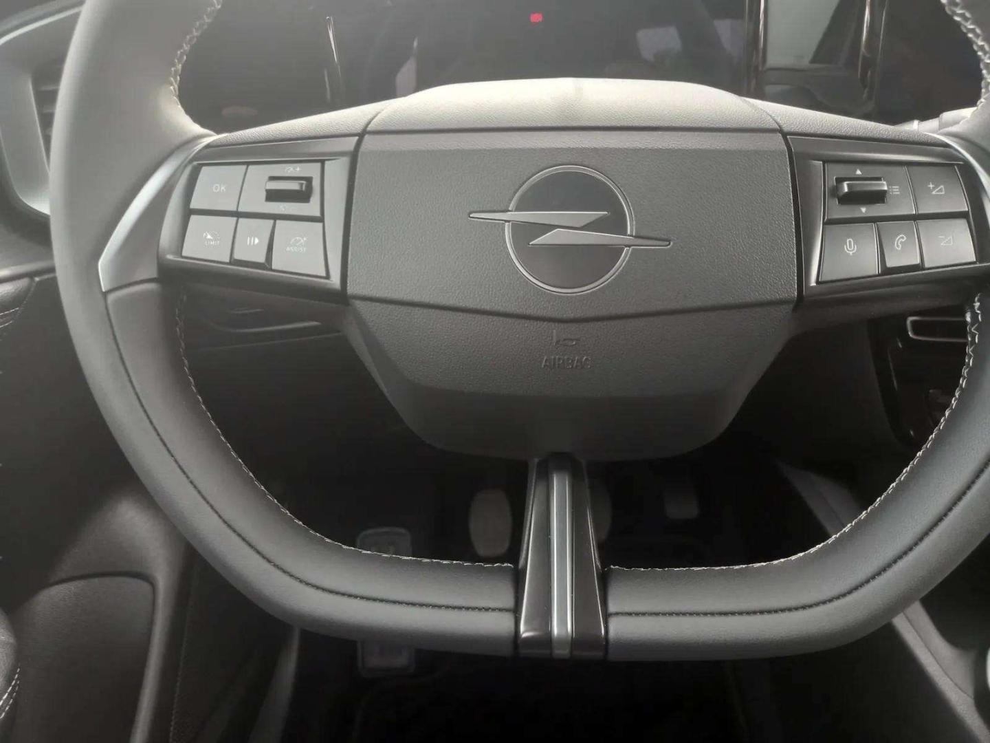 Opel Mokka 1.2T 136cv GS