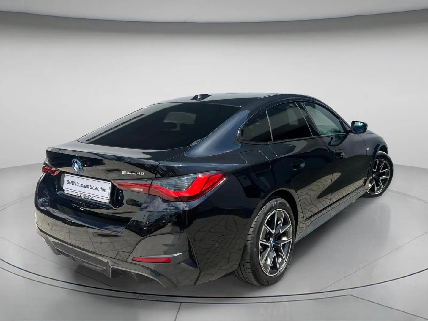 BMW i4 eDrive40