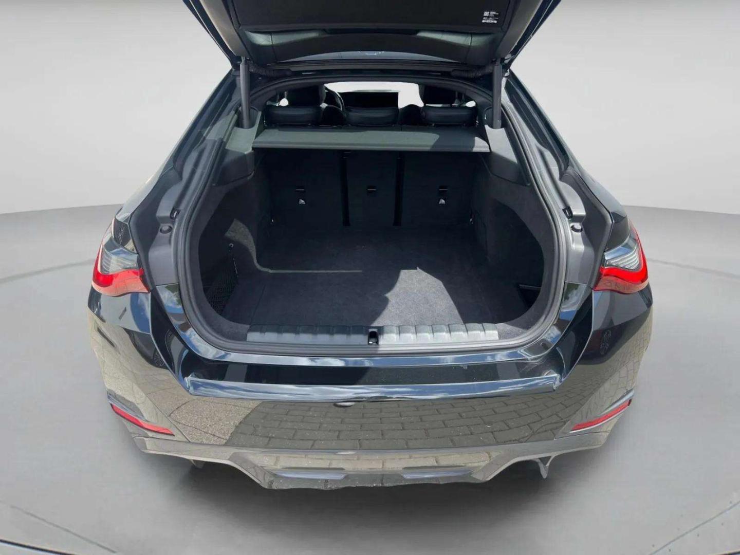 BMW i4 eDrive40