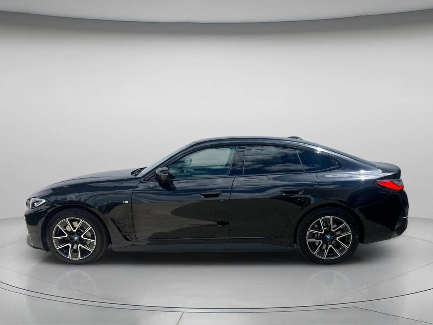 BMW i4 eDrive40