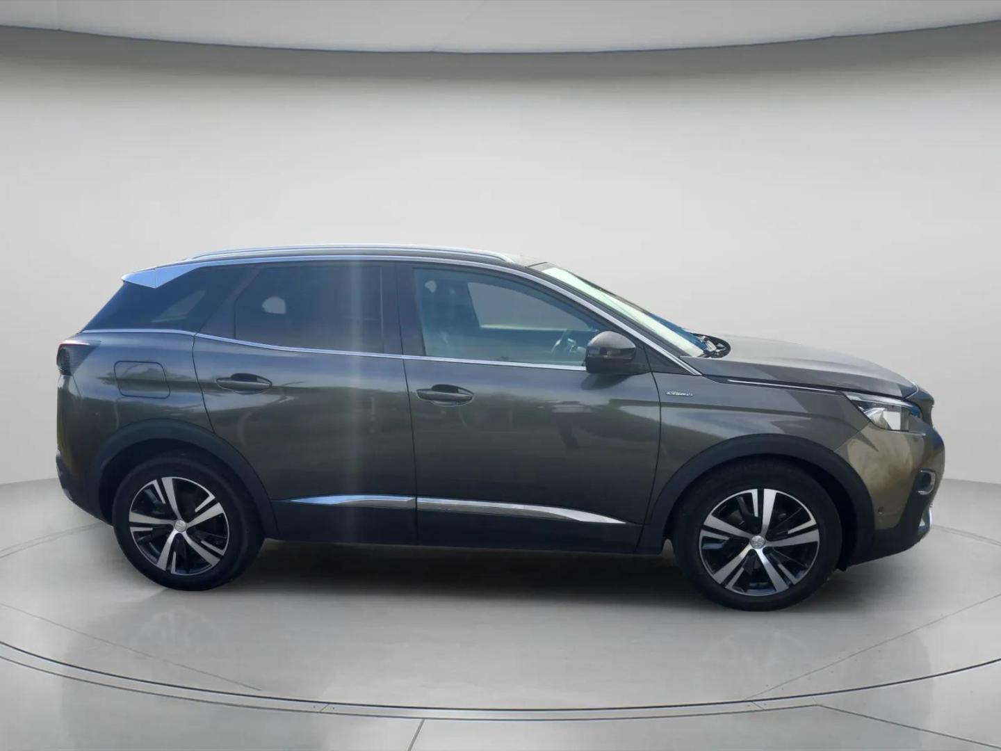 Peugeot 3008 GT Line 1.5 BlueHDi 130 Eu 6.2d EAT8