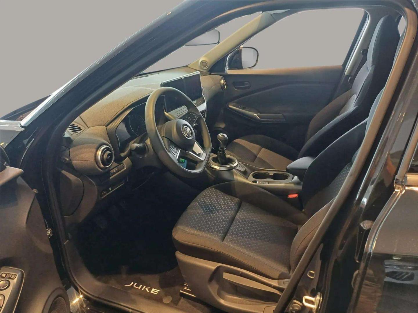 Nissan JUKE 1.0 DIG-T 114cv Acenta+