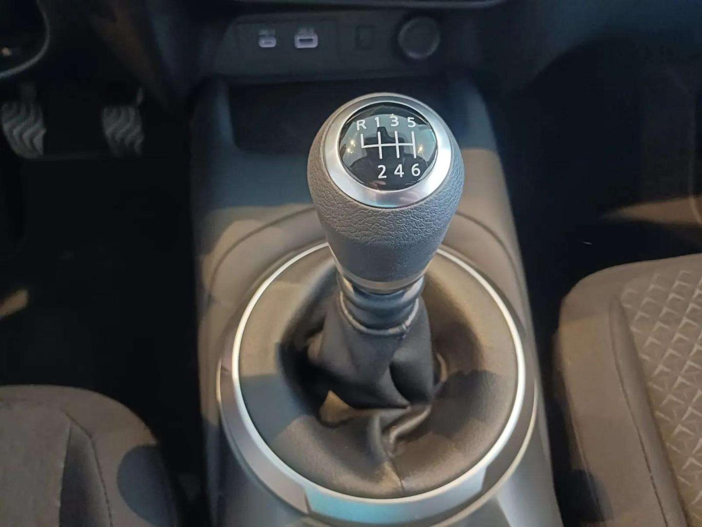 Nissan JUKE 1.0 DIG-T 114cv Acenta+