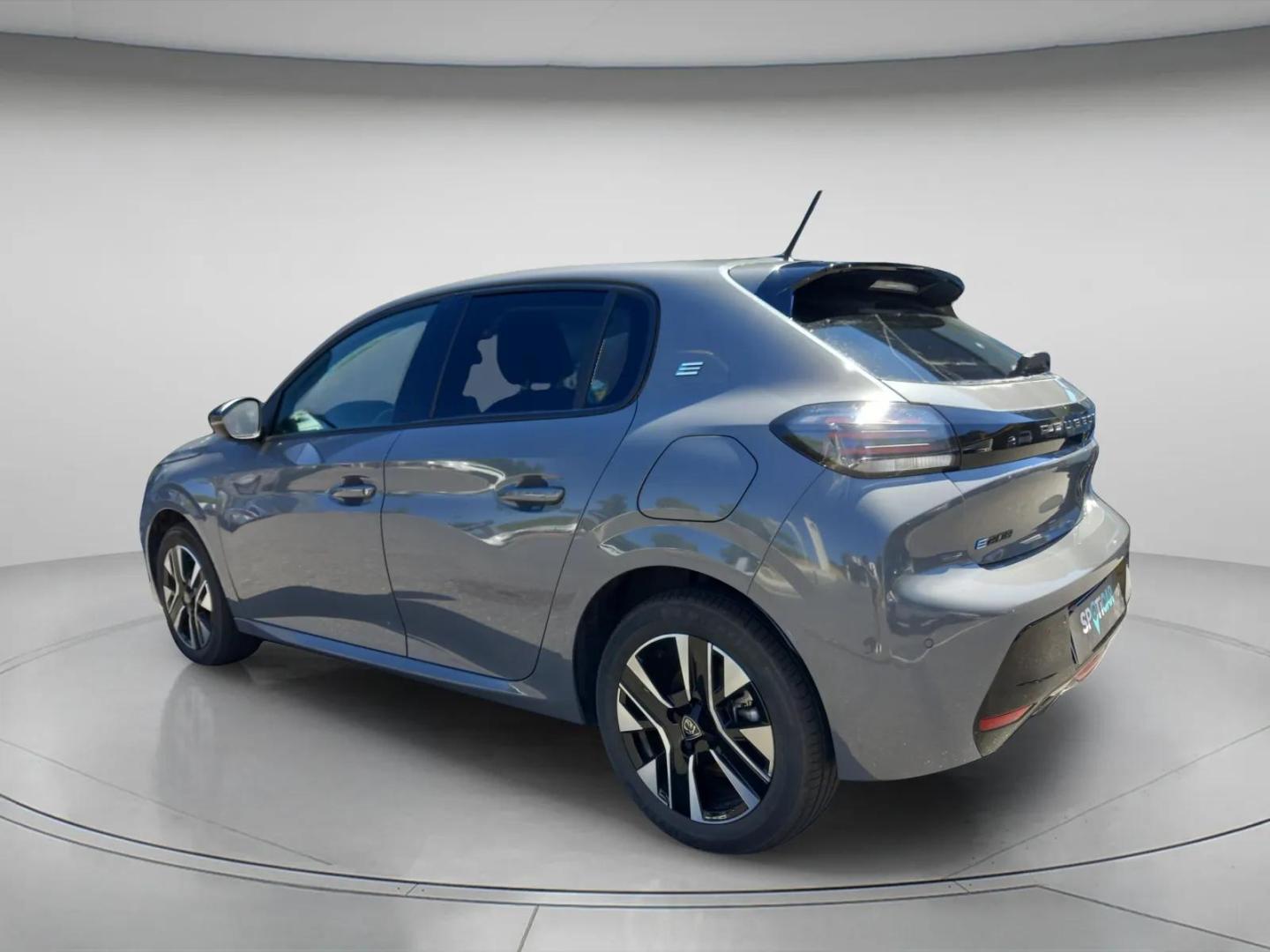 Peugeot e-208 Style Elétrico 136 cv (100 kW) - Bateria 50 kW
