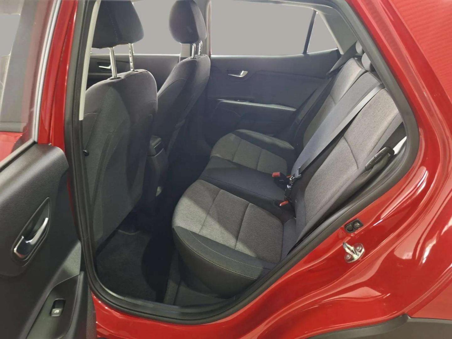 Kia Stonic 1.0 T-GDi 6MT DRIVE