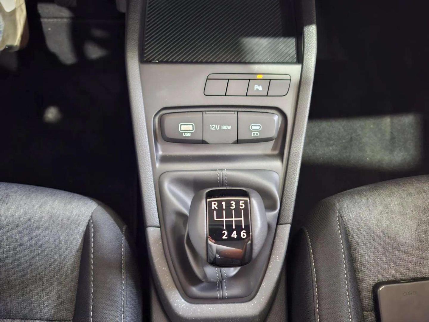 Kia Stonic 1.0 T-GDi 6MT DRIVE