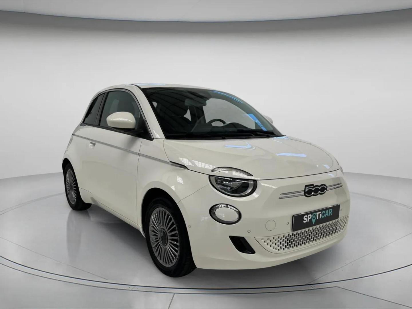 Fiat 500 Elétrico 87kW 118cv RED
