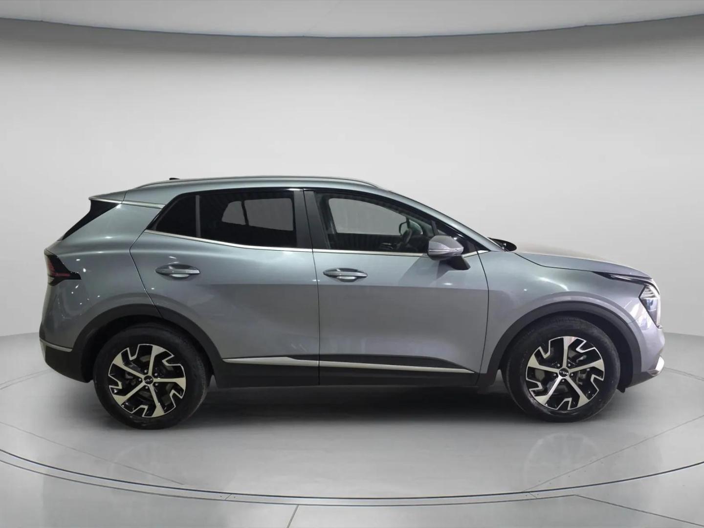 Kia Sportage 1.6 T-GDi 6MT DRIVE