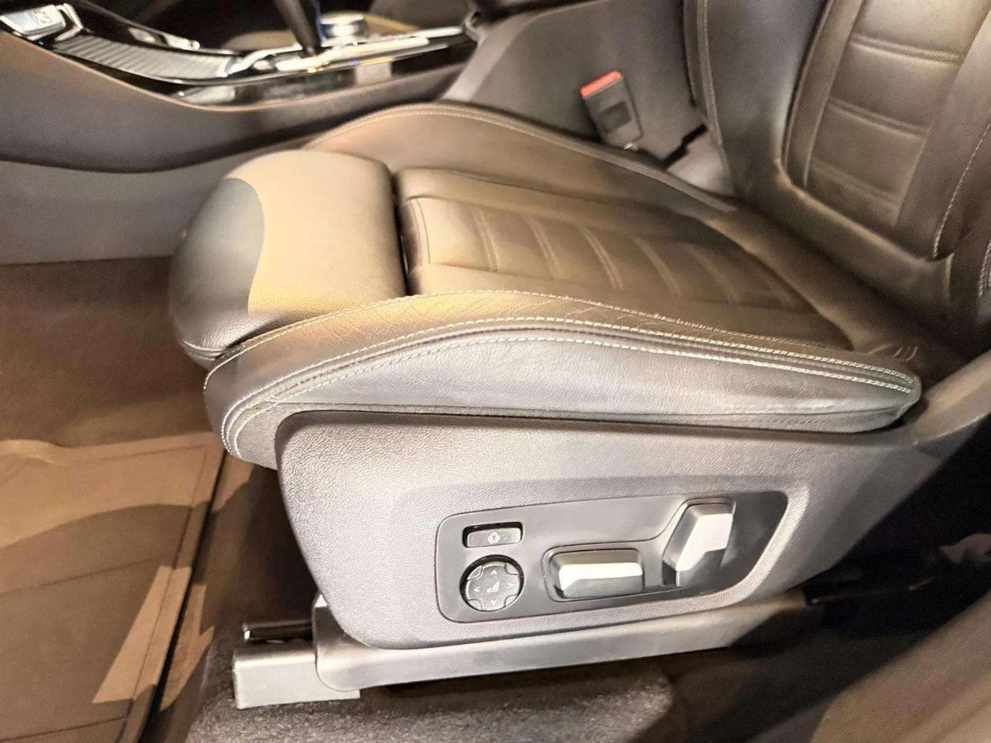 BMW iX3 80 kWh Impressive