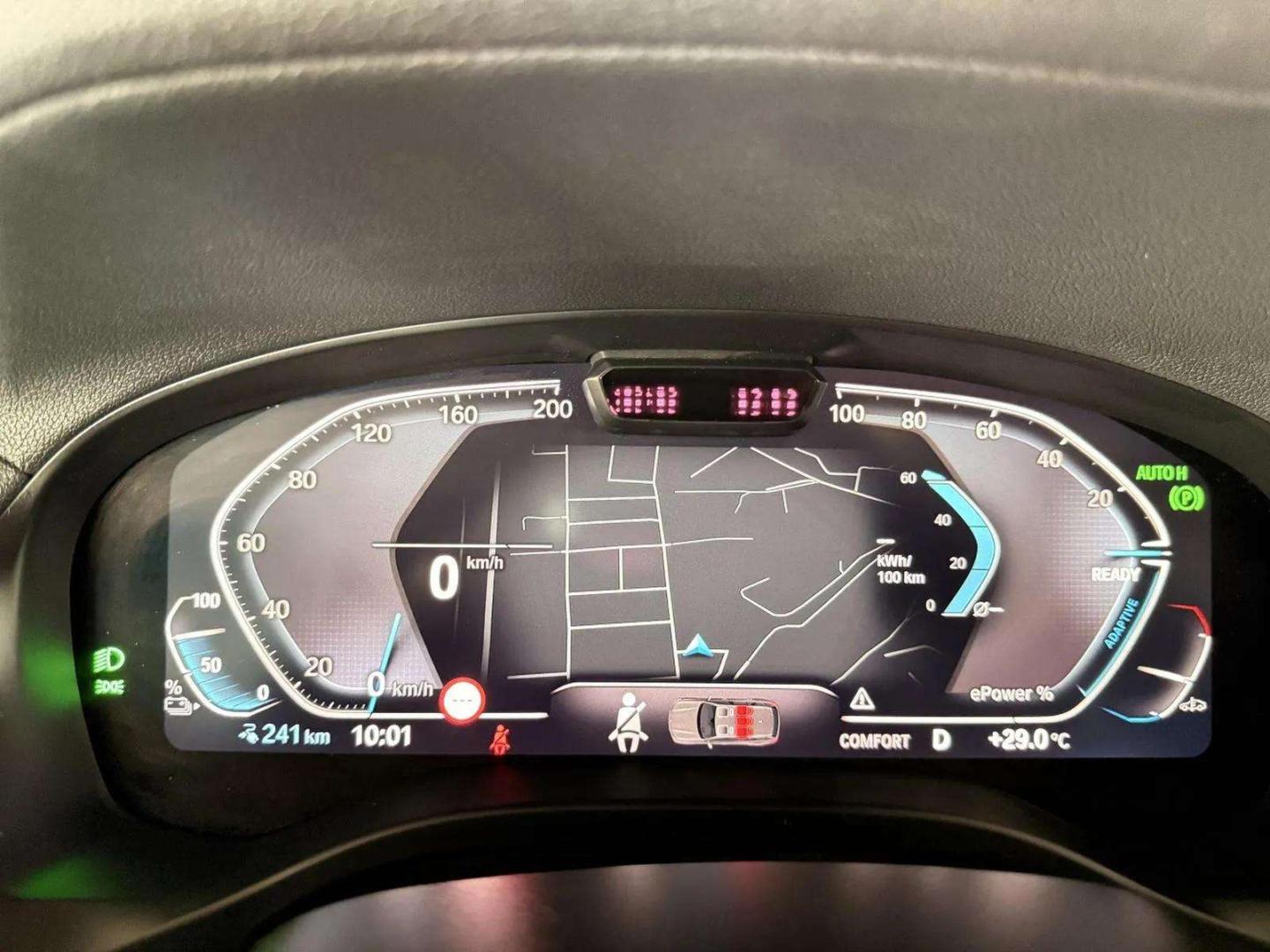 BMW iX3 80 kWh Impressive