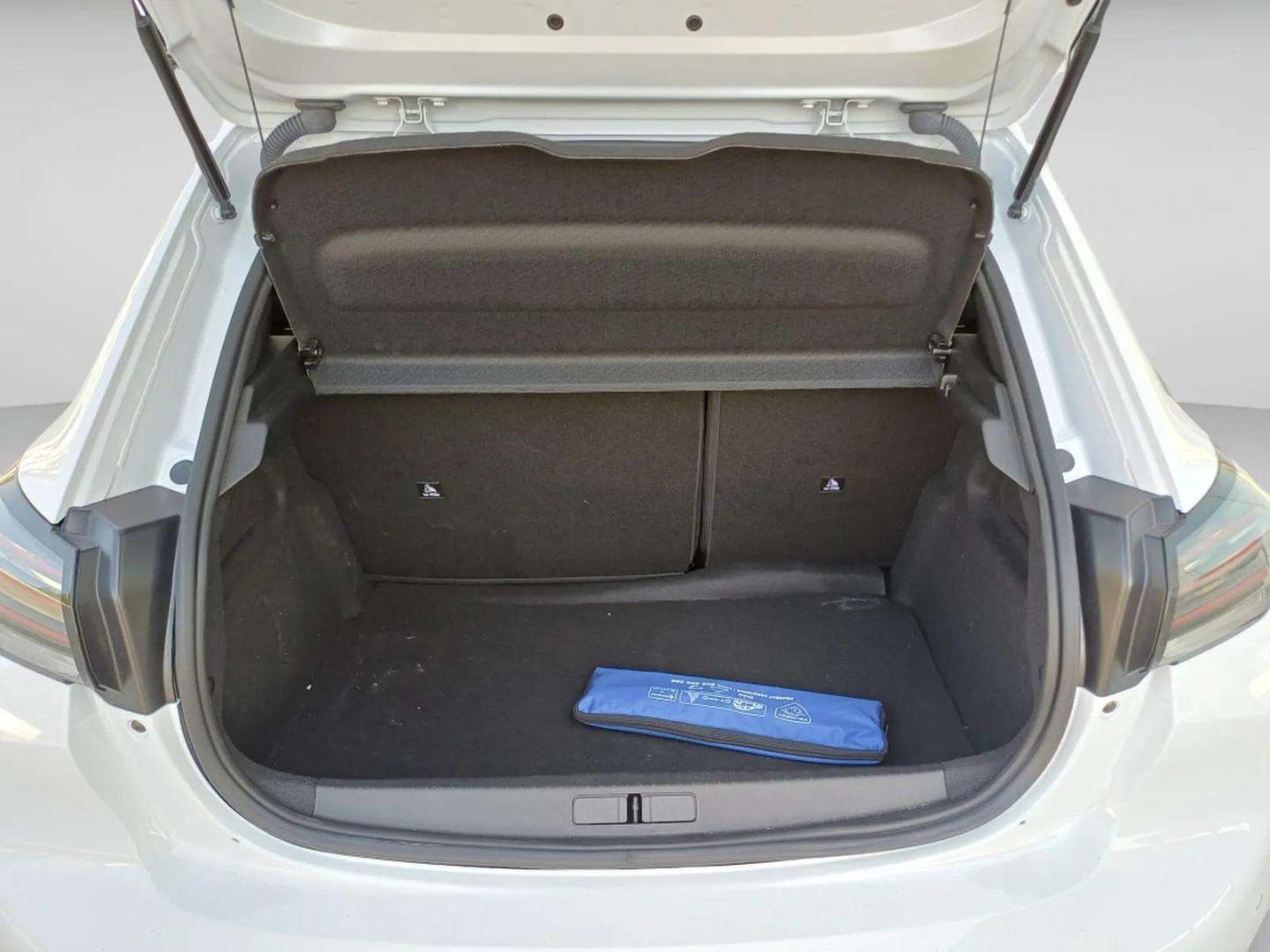 Peugeot 208 Edition Turbo 100 cv CVM6
