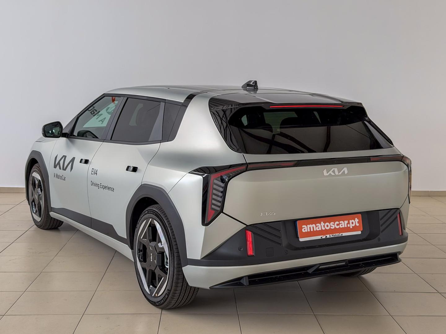 Kia EV4 TECH (81,4 kWh)