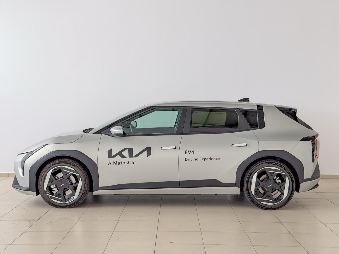 Kia EV4 TECH (81,4 kWh)