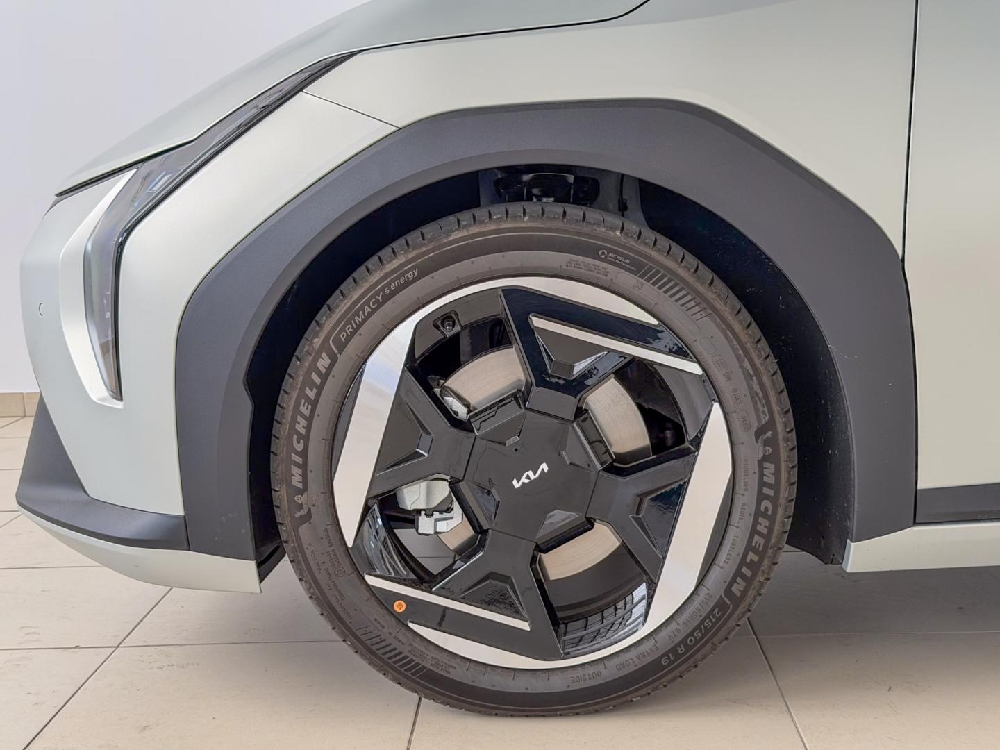 Kia EV4 TECH (81,4 kWh)