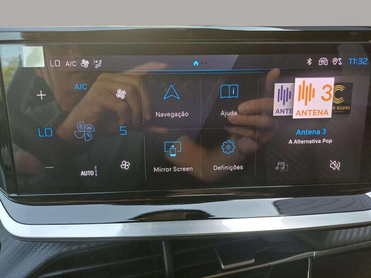 Peugeot 2008 1.2 Hybrid 145 cv Allure e-DCS6
