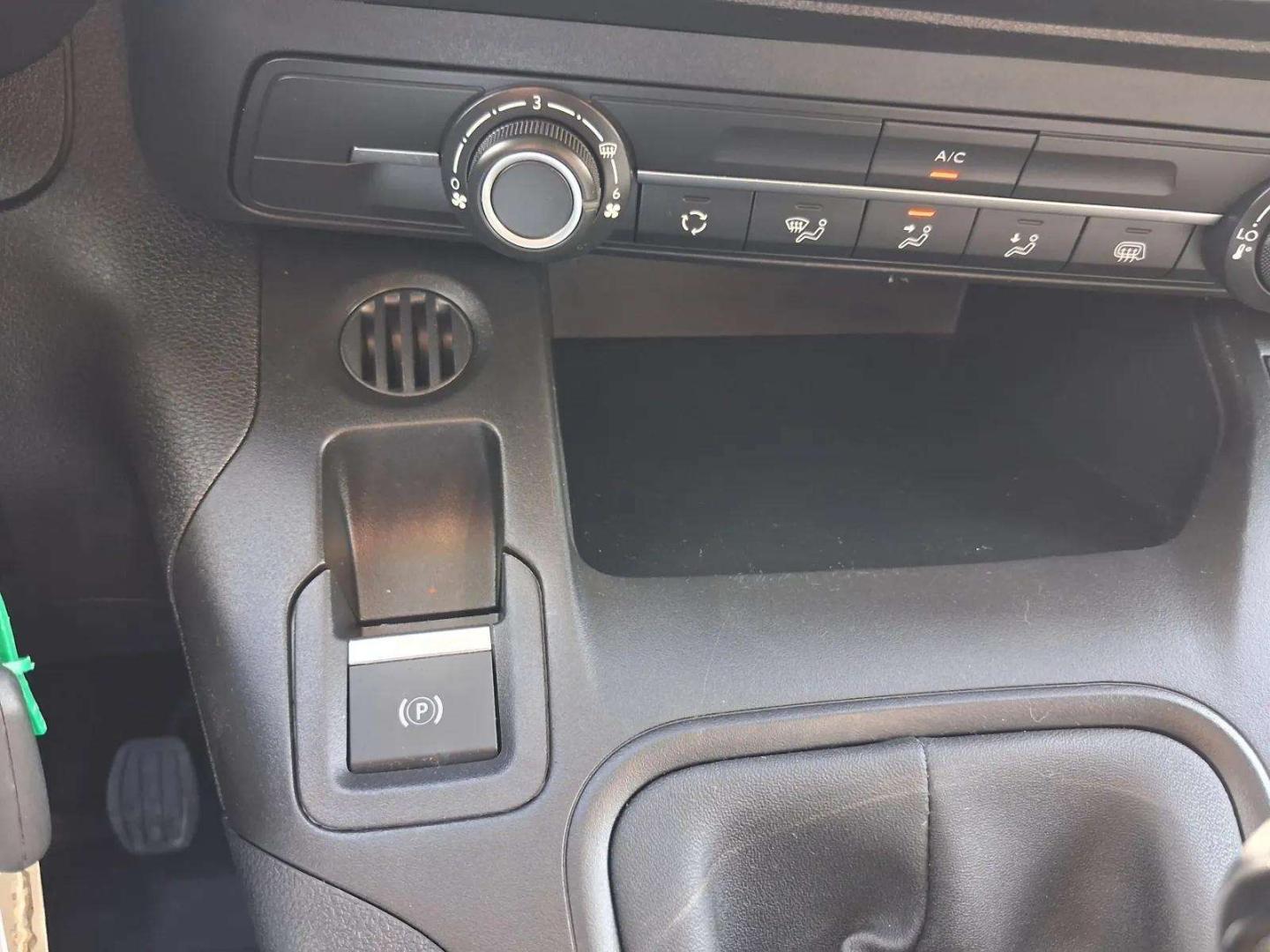 Opel Combo 1.5 M Diesel 100 Manual