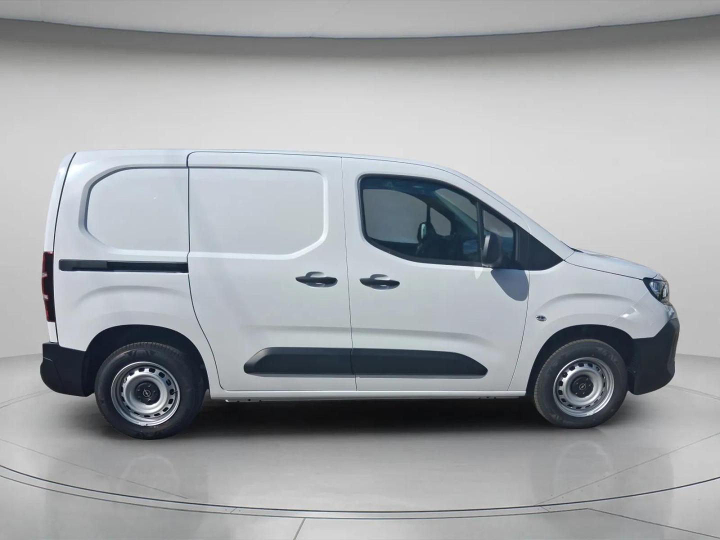 Opel Combo 1.5 M Diesel 100 Manual