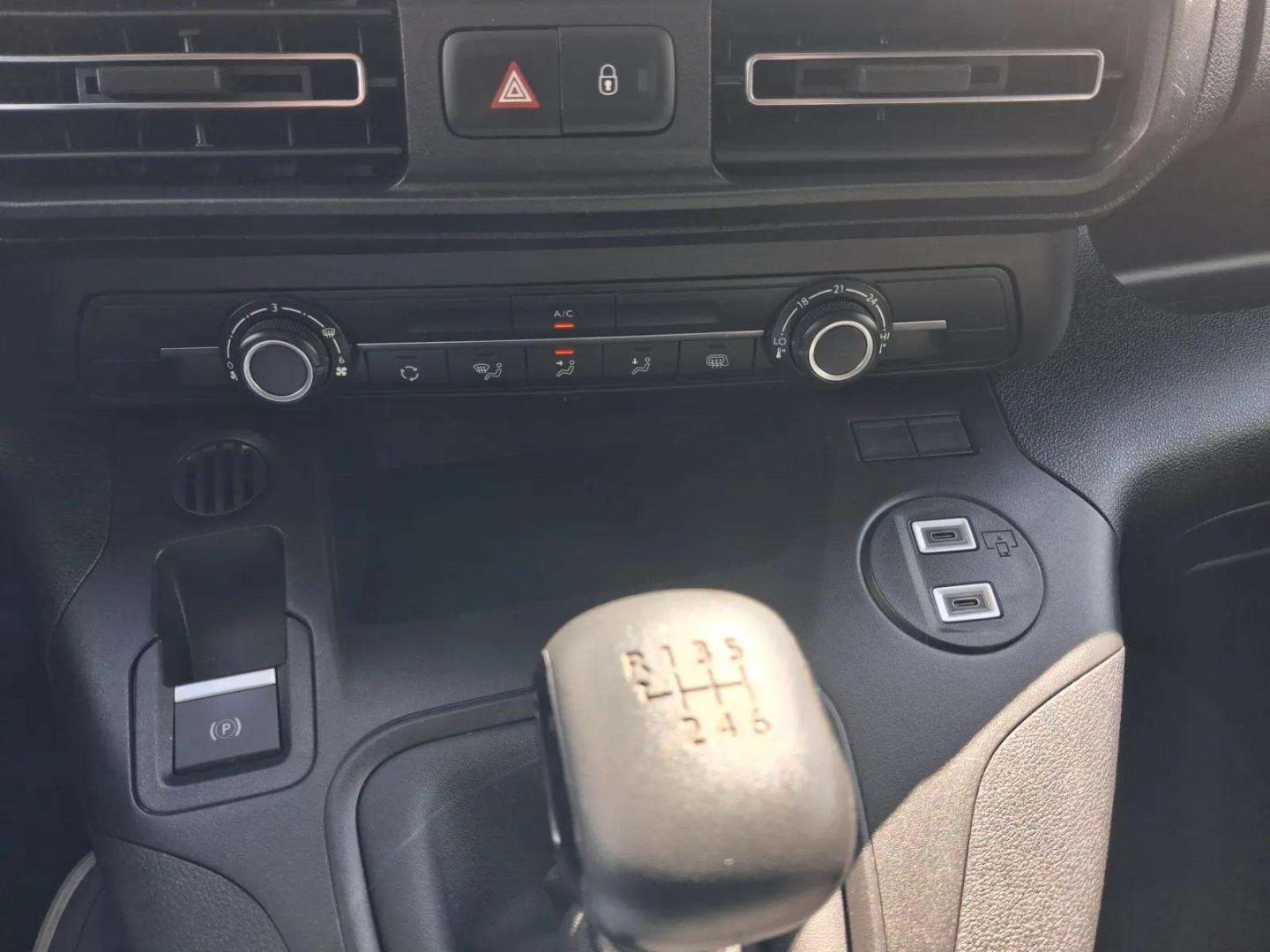 Opel Combo 1.5 M Diesel 100 Manual