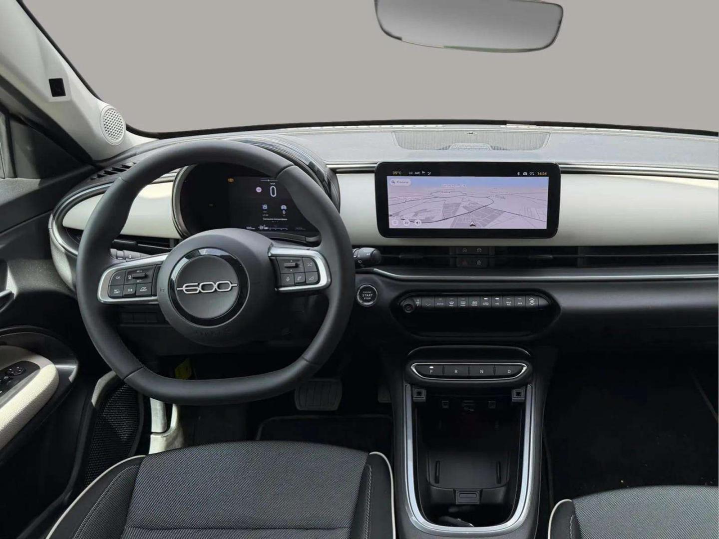 Fiat 600 Hybrid 1.2 145cv La Prima