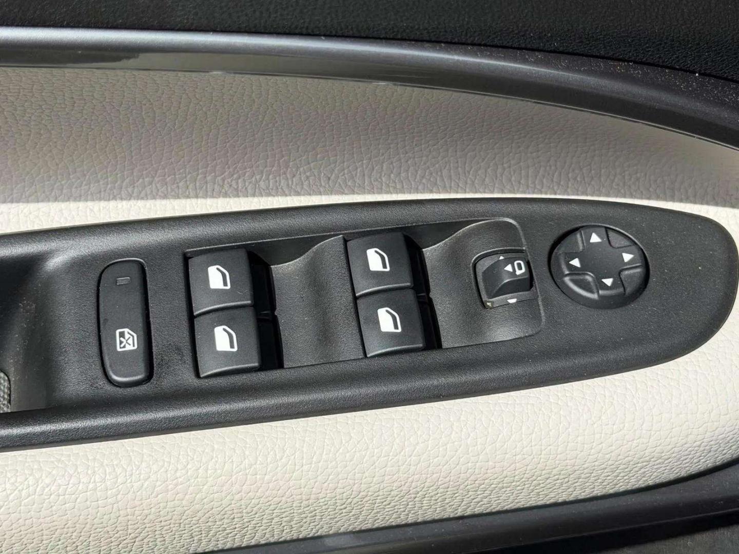 Fiat 600 Hybrid 1.2 145cv La Prima