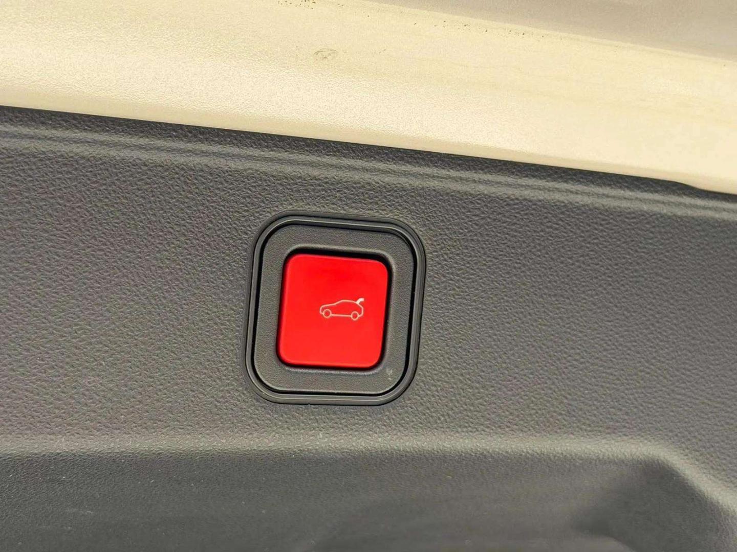 Fiat 600 Hybrid 1.2 145cv La Prima
