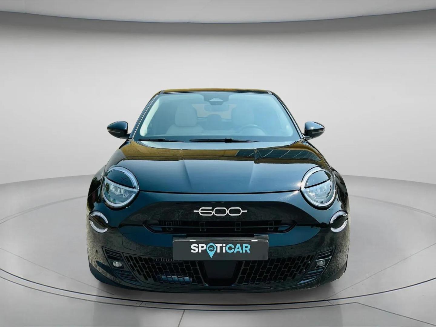 Fiat 600 Hybrid 1.2 145cv La Prima