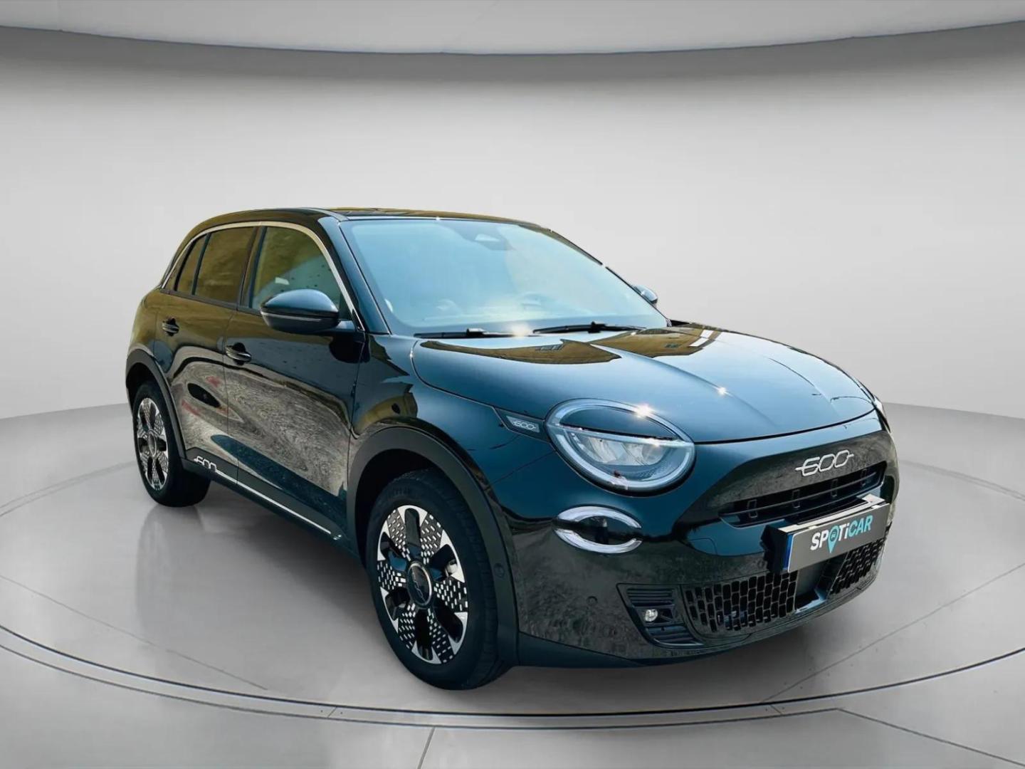 Fiat 600 Hybrid 1.2 145cv La Prima