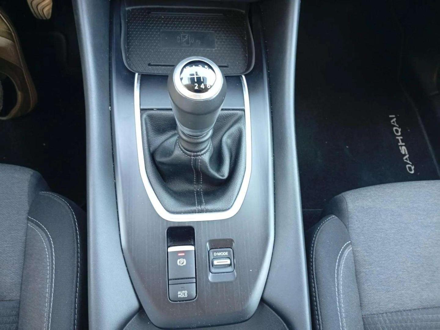 Nissan Qashqai 1.3 140CV mHEV MT 4x2 N-Connecta LED + TT