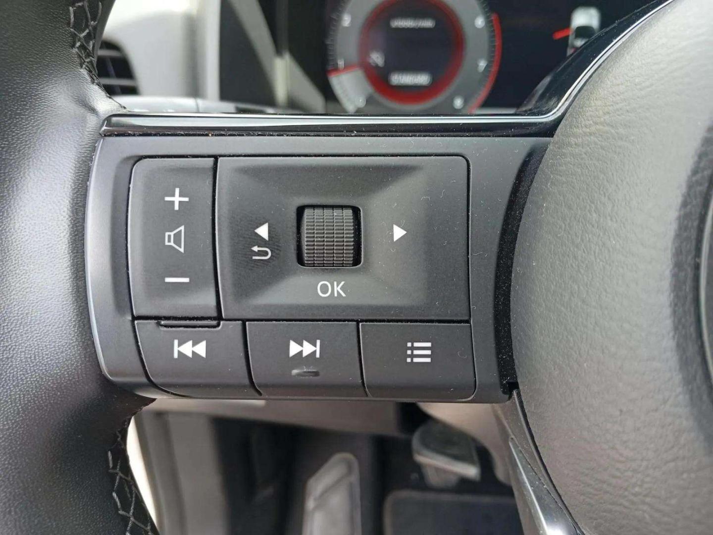 Nissan Qashqai 1.3 140CV mHEV MT 4x2 N-Connecta LED + TT