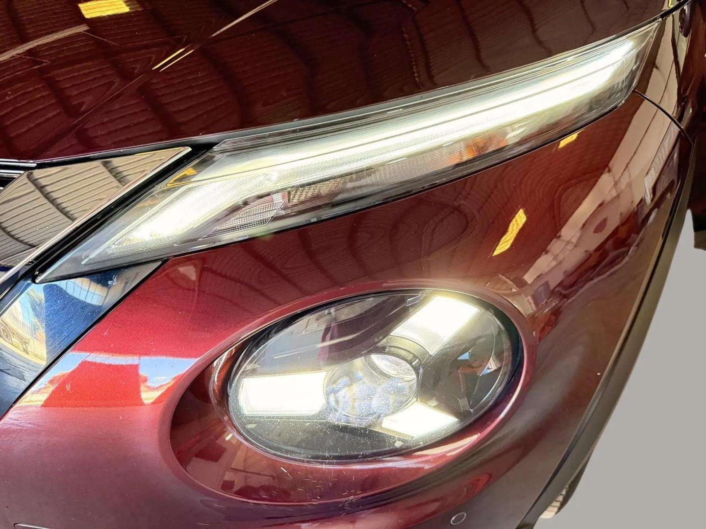 Nissan JUKE 1.0 DIG-T 114cv N-Connecta