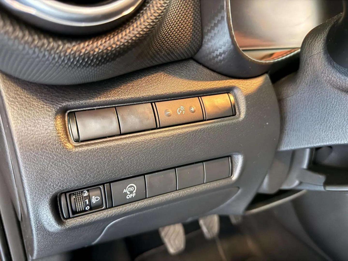 Nissan JUKE 1.0 DIG-T 114cv N-Connecta