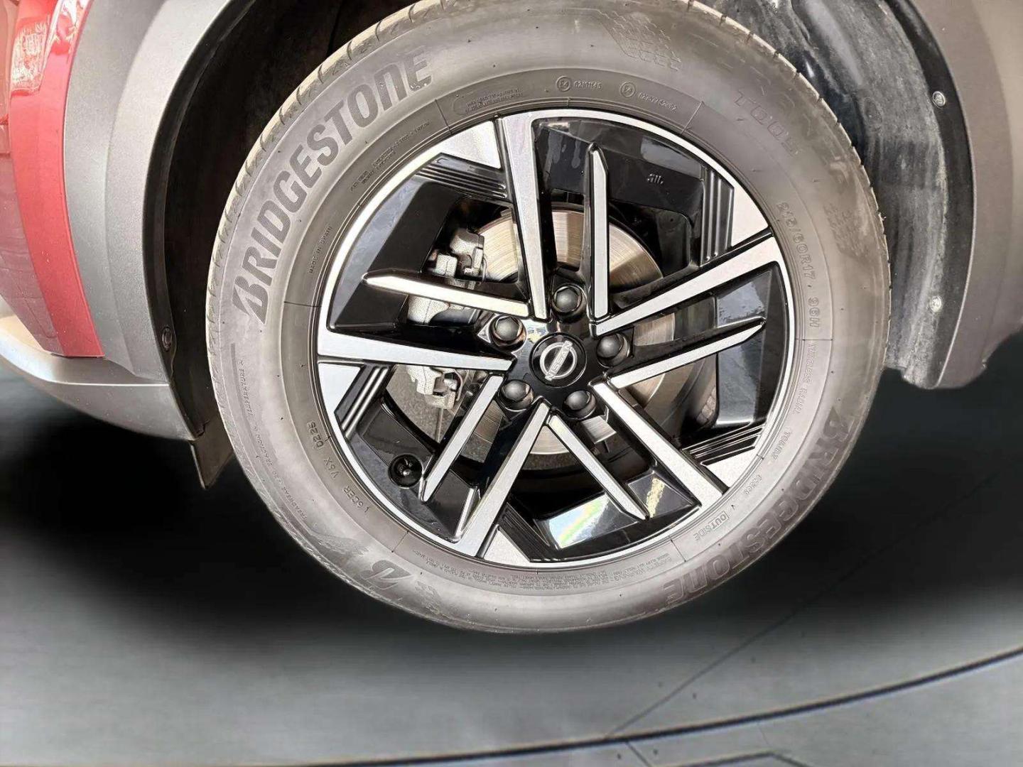 Nissan JUKE 1.0 DIG-T 114cv N-Connecta