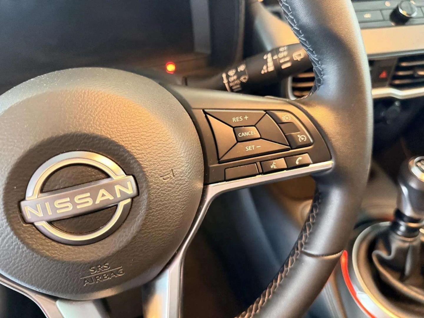 Nissan JUKE 1.0 DIG-T 114cv N-Connecta